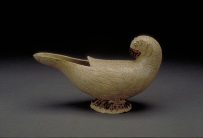 parrot-shaped lamp
