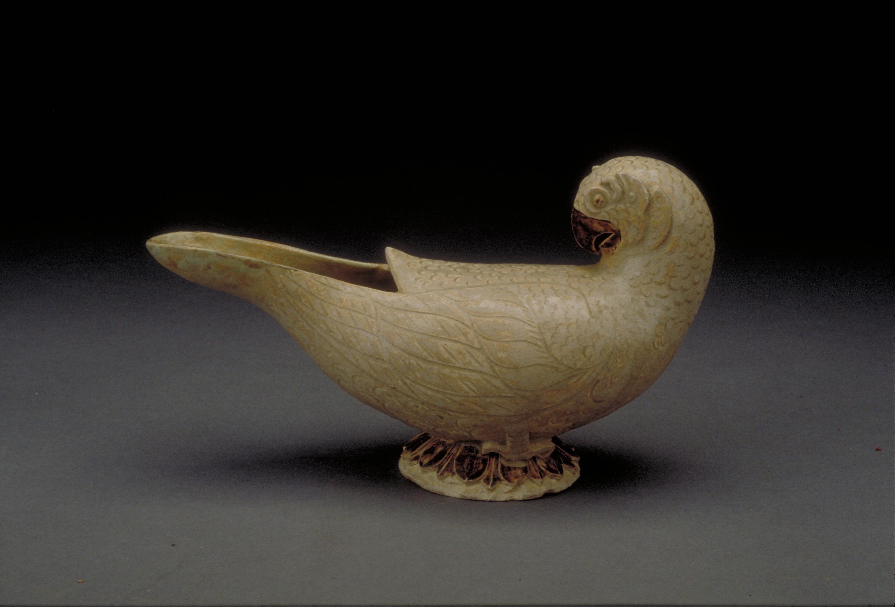 parrot-shaped lamp