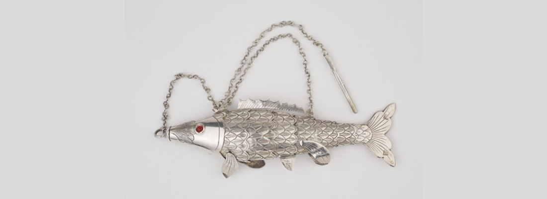 Jewish fish-form scent flask