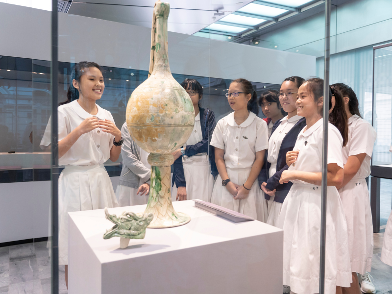 Secondary school students in the galleries