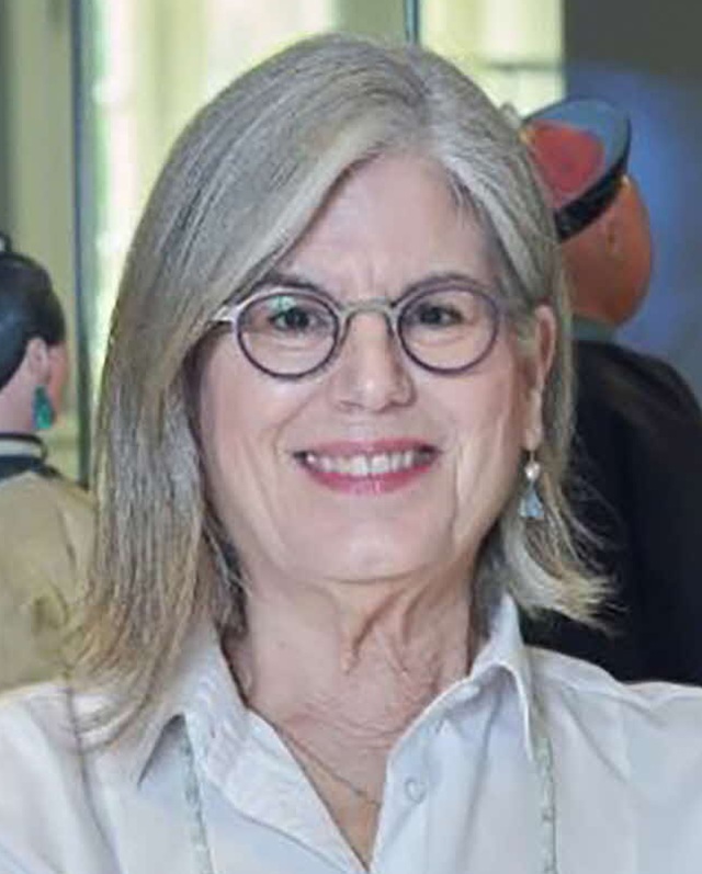 Darlene Kasten Head Shot