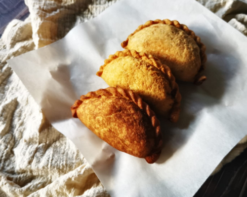 dough it yourself curry puff