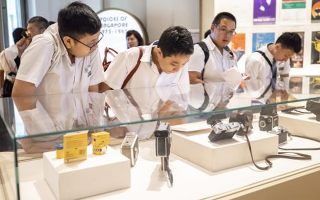 Secondary School Historical Investigation at the National Museum of Singapore